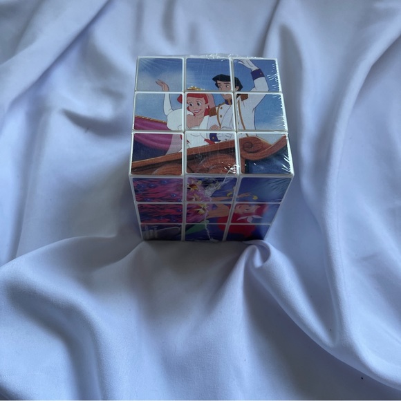 Little Mermaid Disney Drop Box - Picture 7 of 9